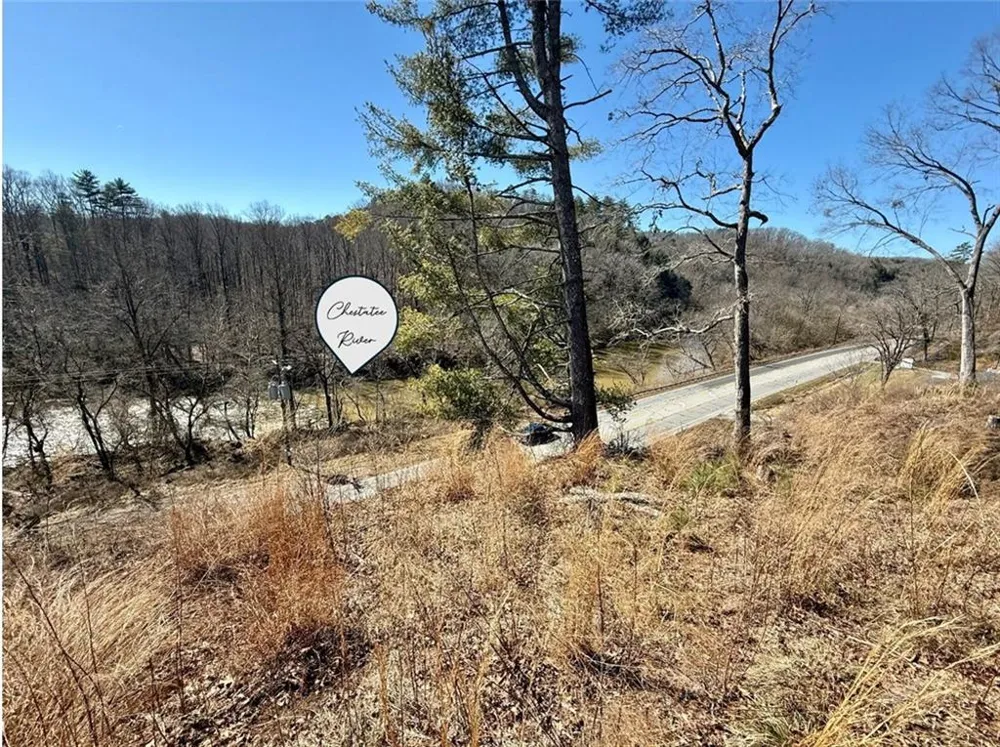 5195 South Chestatee Street Dahlonega, GA 30533