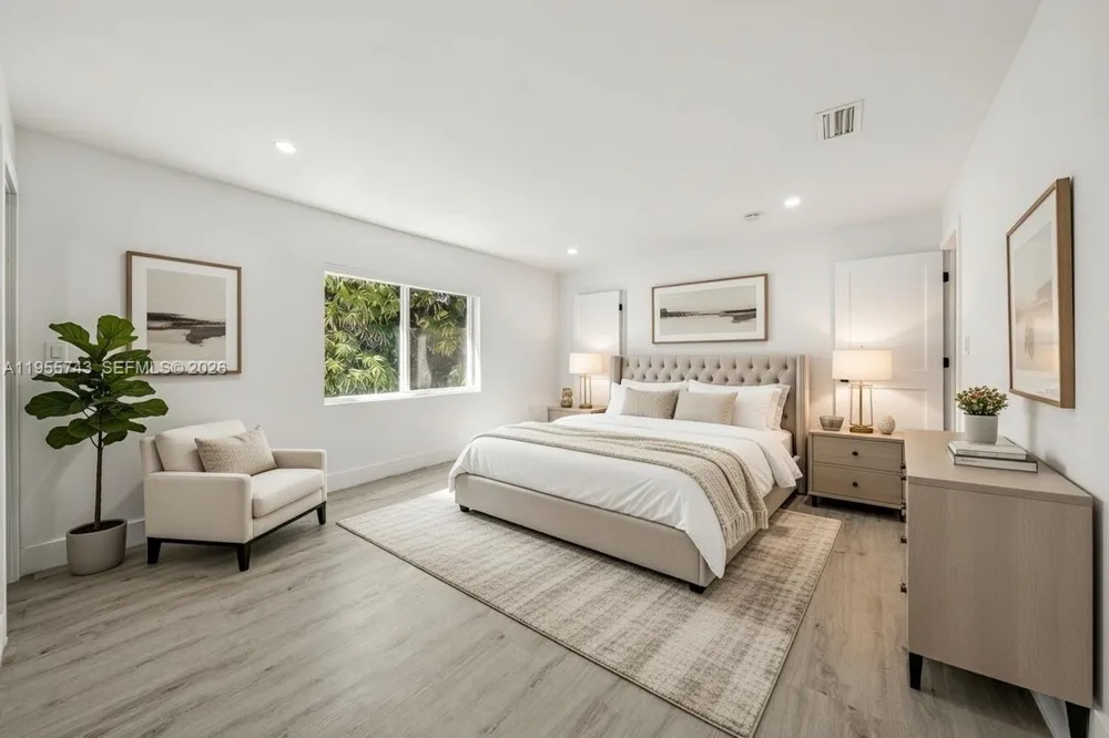 3166 Royal Palm Ave Miami Beach, FL 33140