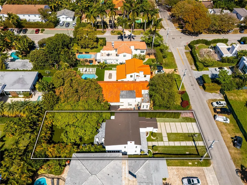 3166 Royal Palm Ave Miami Beach, FL 33140