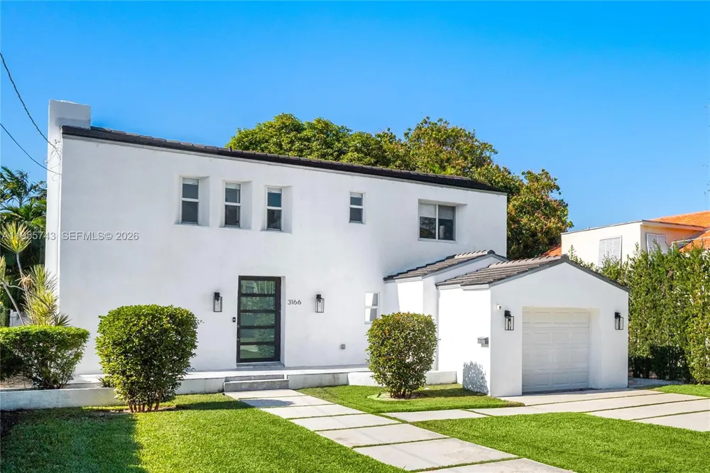 3166 Royal Palm Ave Miami Beach, FL 33140