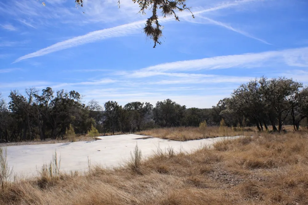 6 Gene Walker Trail Hunt, TX 78024