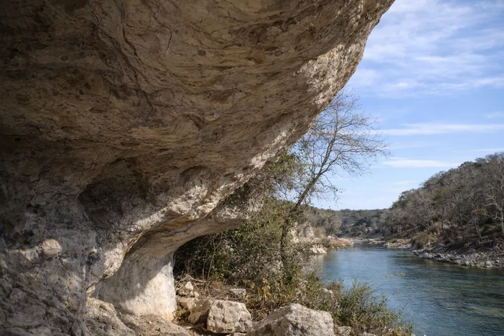 6 Gene Walker Trail Hunt, TX 78024