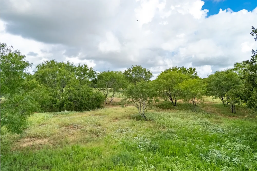 5485 County Road 249 Way Gonzales, TX 78629