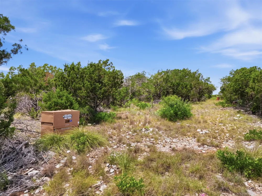 20 Winchester Road Leakey, TX 78873