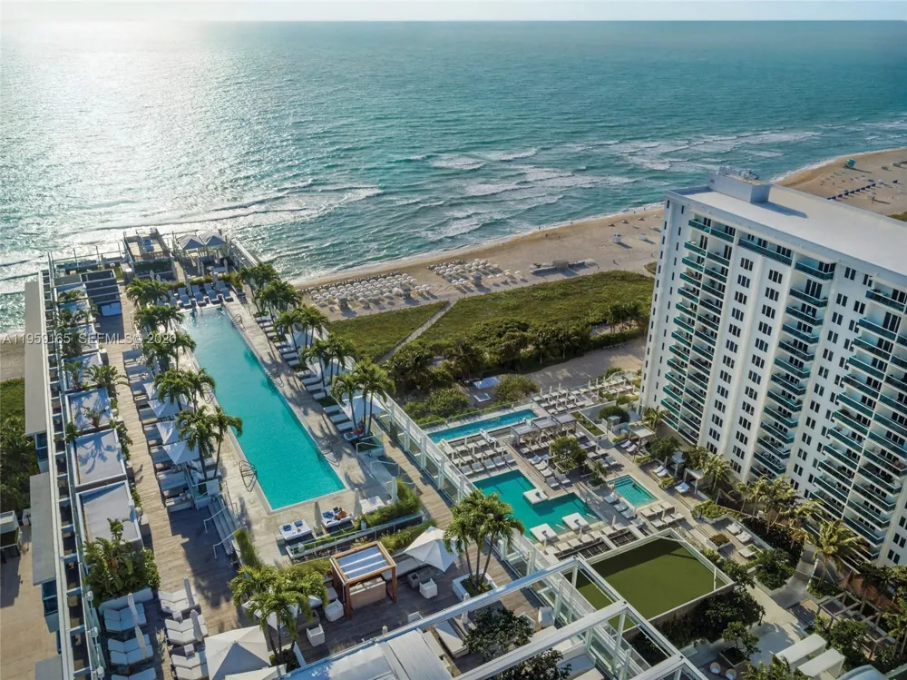 102 24th St #1007 Miami Beach, FL 33139