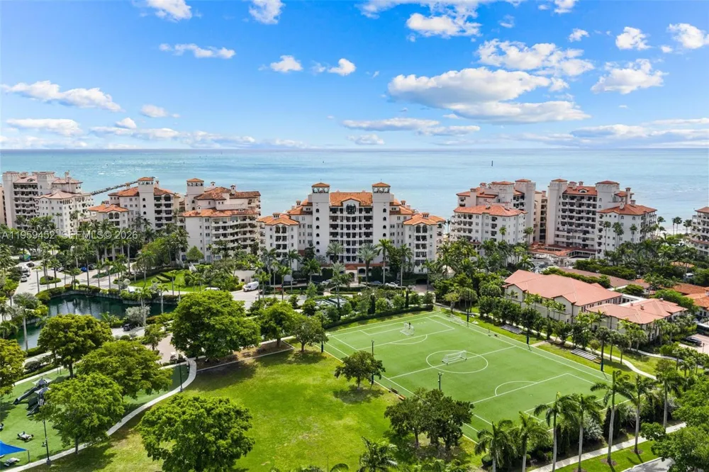 7600 Fisher Island Dr #7662 Miami Beach, FL 33109