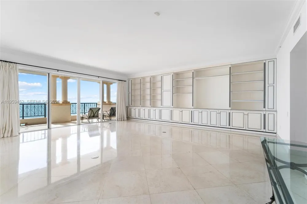 7600 Fisher Island Dr #7662 Miami Beach, FL 33109