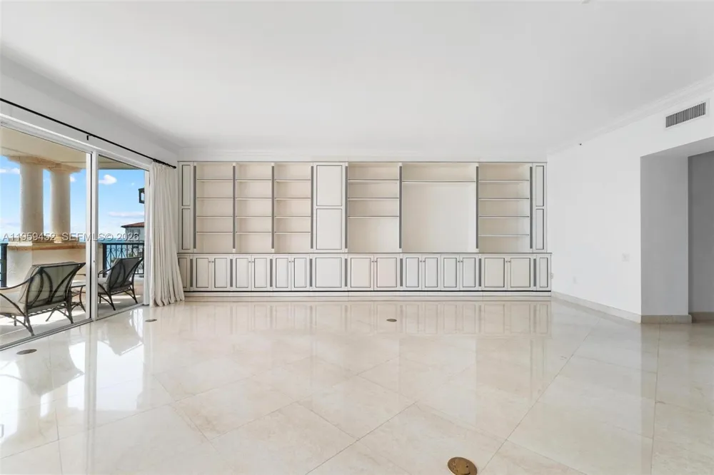 7600 Fisher Island Dr #7662 Miami Beach, FL 33109