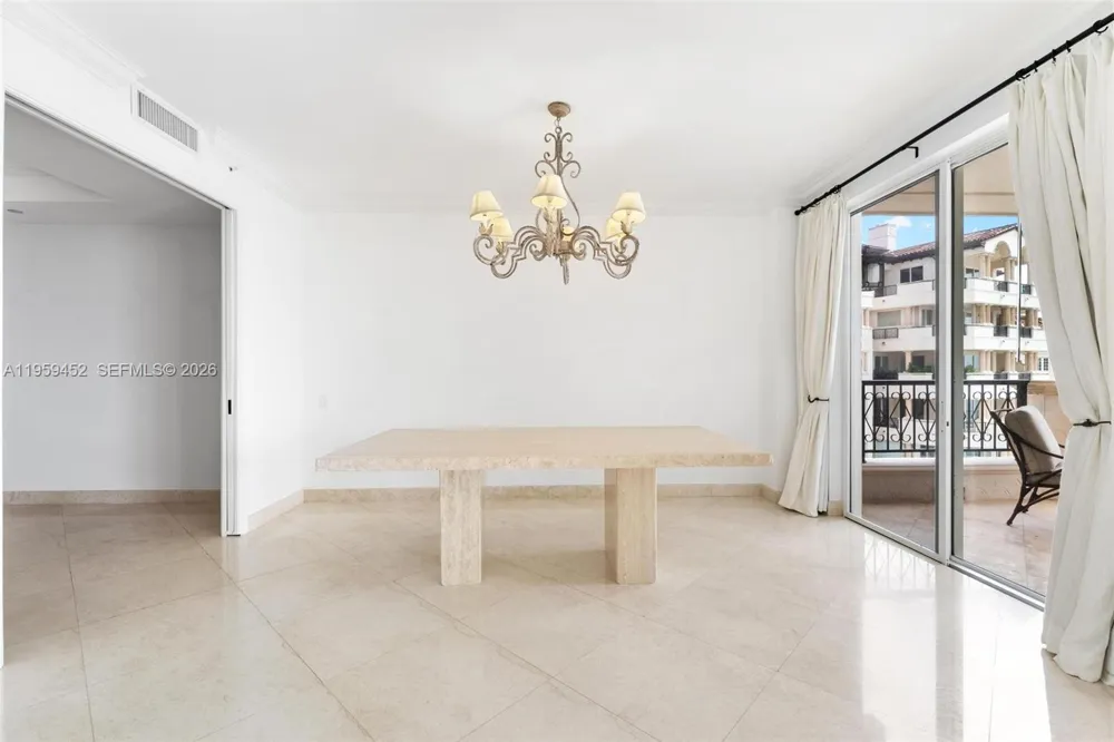 7600 Fisher Island Dr #7662 Miami Beach, FL 33109