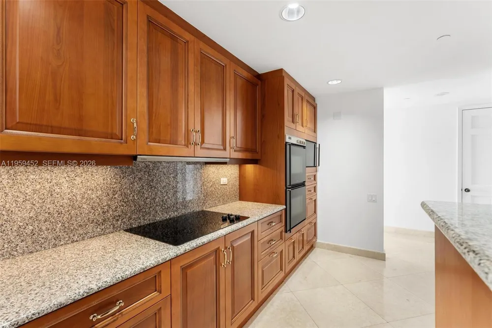 7600 Fisher Island Dr #7662 Miami Beach, FL 33109