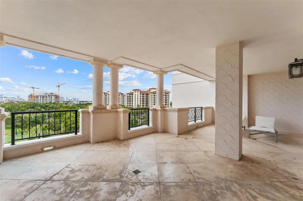 7600 Fisher Island Dr #7662 Miami Beach, FL 33109