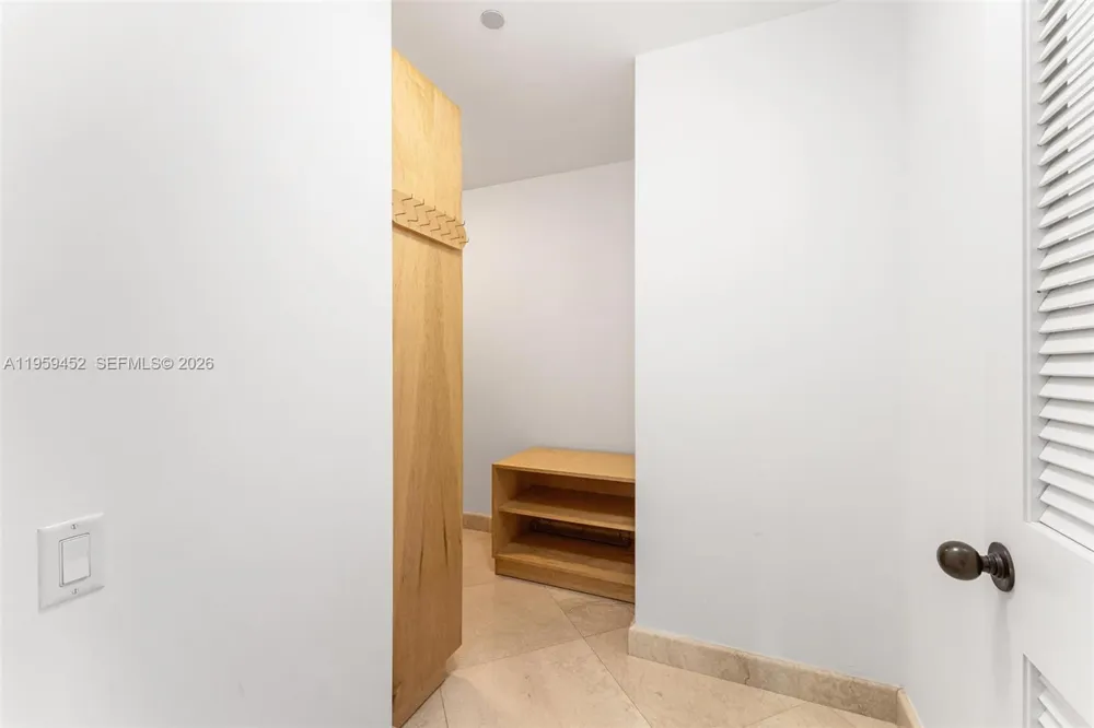 7600 Fisher Island Dr #7662 Miami Beach, FL 33109