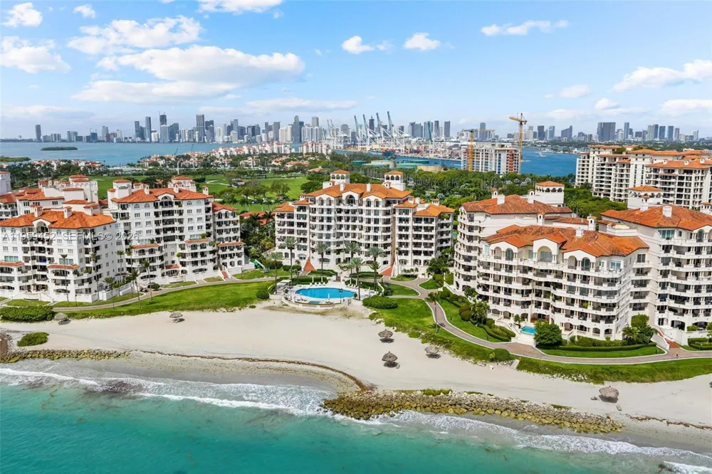 7600 Fisher Island Dr #7662 Miami Beach, FL 33109