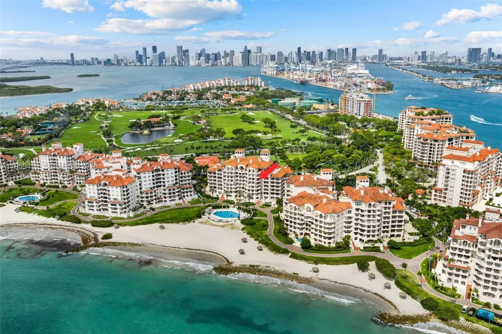 7600 Fisher Island Dr #7662 Miami Beach, FL 33109