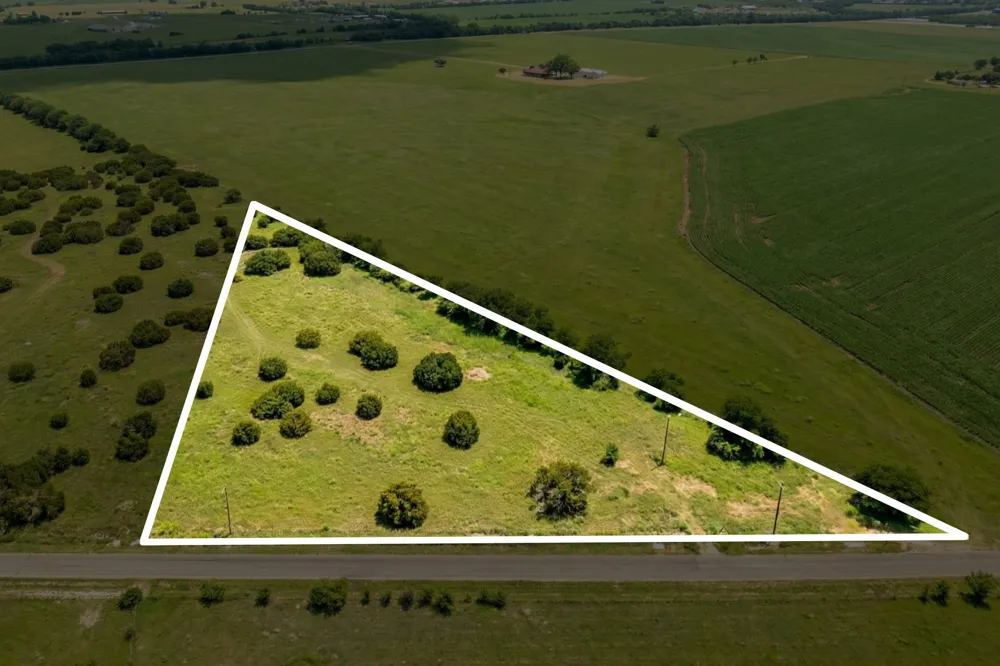562 County Road 154 Georgetown, TX 78626