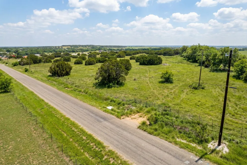 562 County Road 154 Georgetown, TX 78626