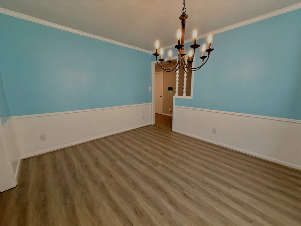 1203 Hollis Drive Brenham, TX 77833