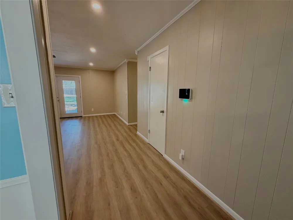 1203 Hollis Drive Brenham, TX 77833