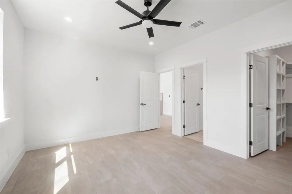 113 Eaglenest Court Smithville, TX 78957
