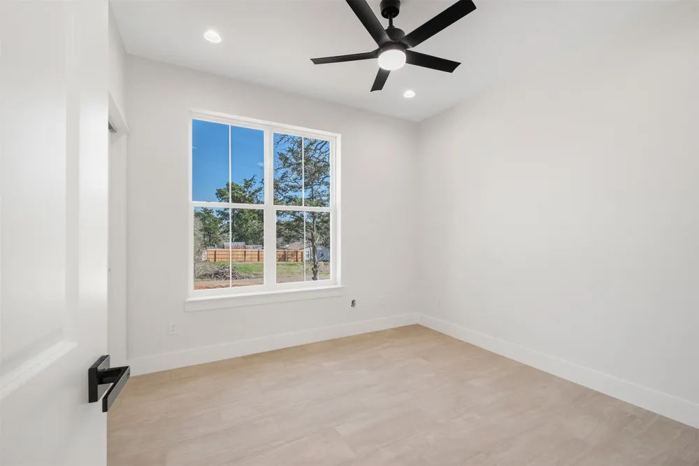 113 Eaglenest Court Smithville, TX 78957