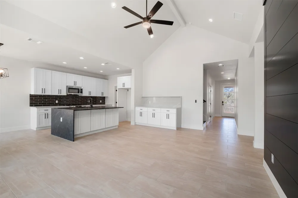 113 Eaglenest Court Smithville, TX 78957