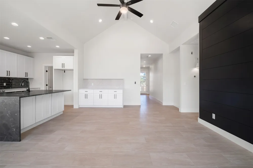 113 Eaglenest Court Smithville, TX 78957