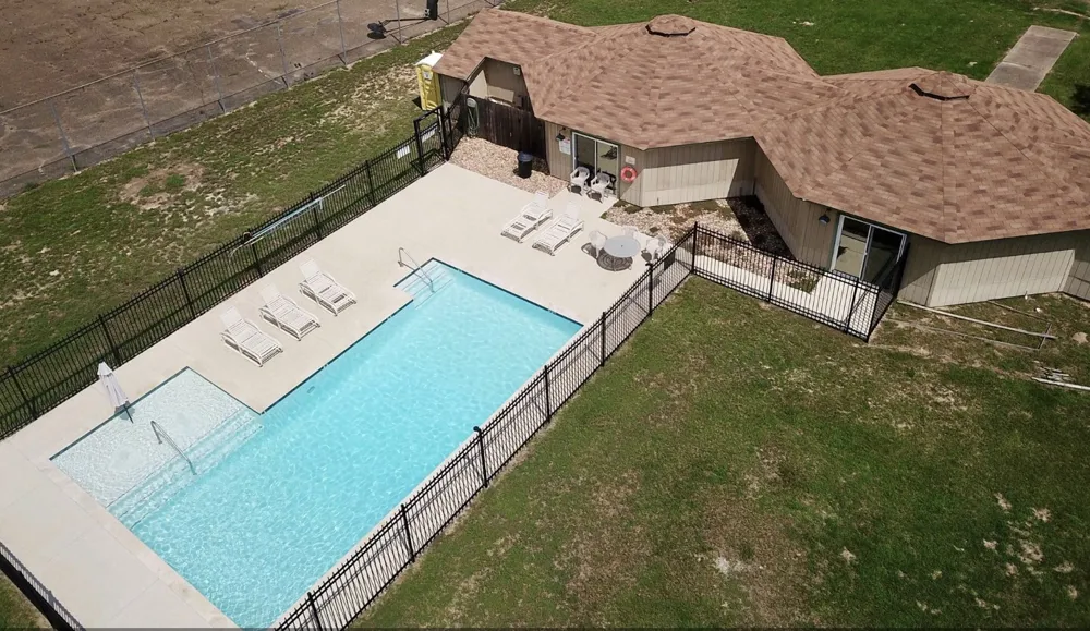 26642 Red Oak Drive Hempstead, TX 77445