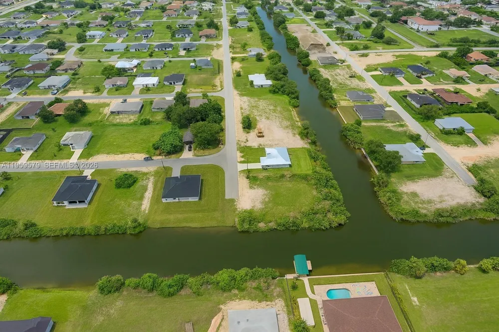1321 NE 19 TERRACE Cape Coral, FL 33909