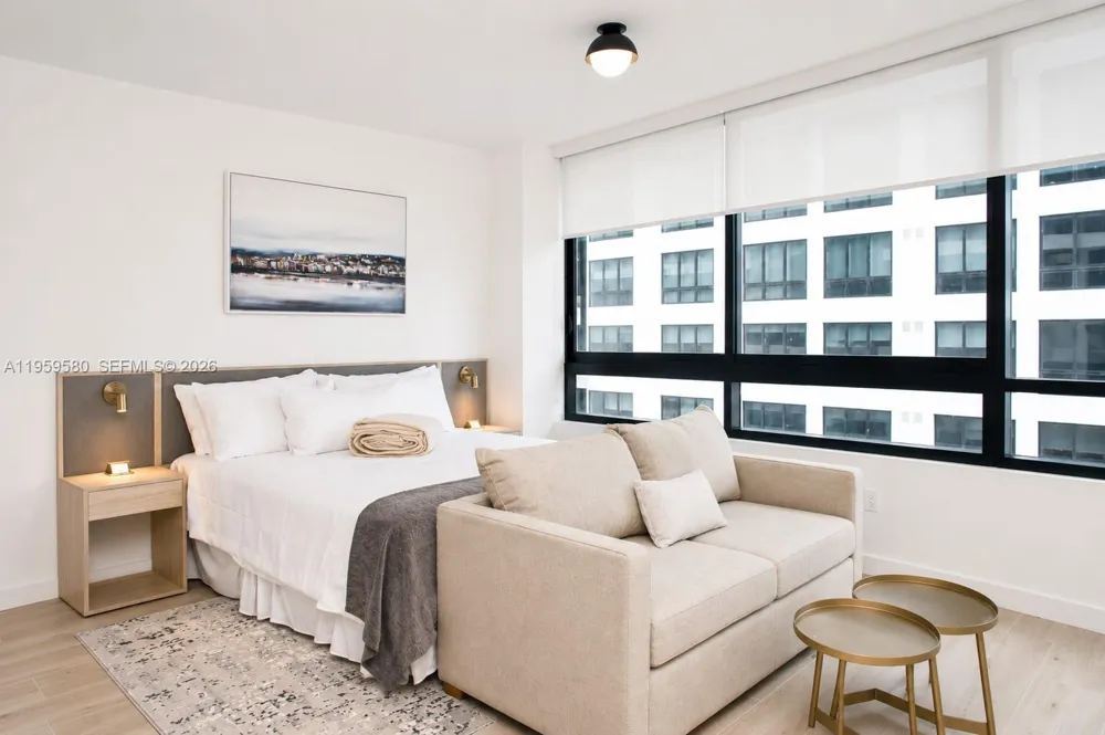 225 Miami Ave #2306 Miami, FL 33128