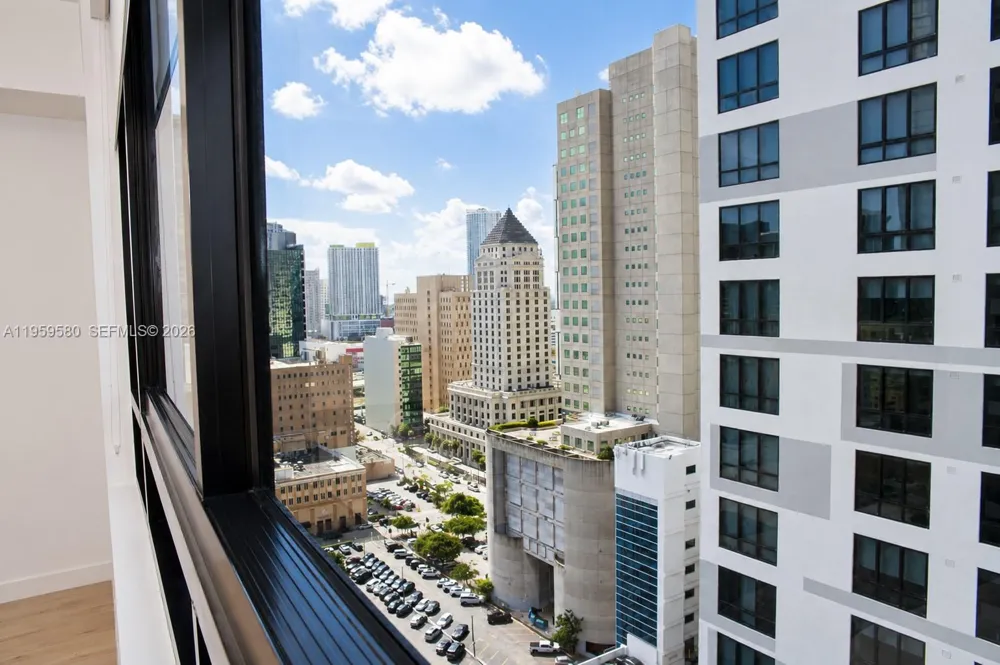 225 Miami Ave #2306 Miami, FL 33128