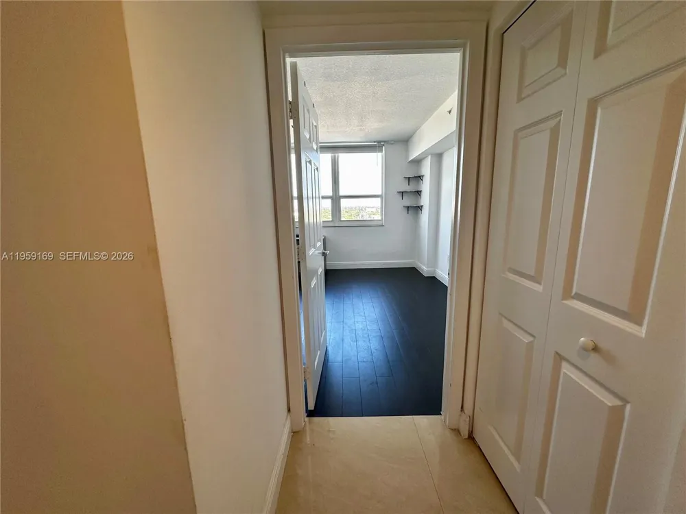 3232 SW 22nd Ter #1604 Miami, FL 33145