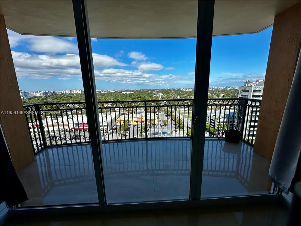 3232 SW 22nd Ter #1604 Miami, FL 33145