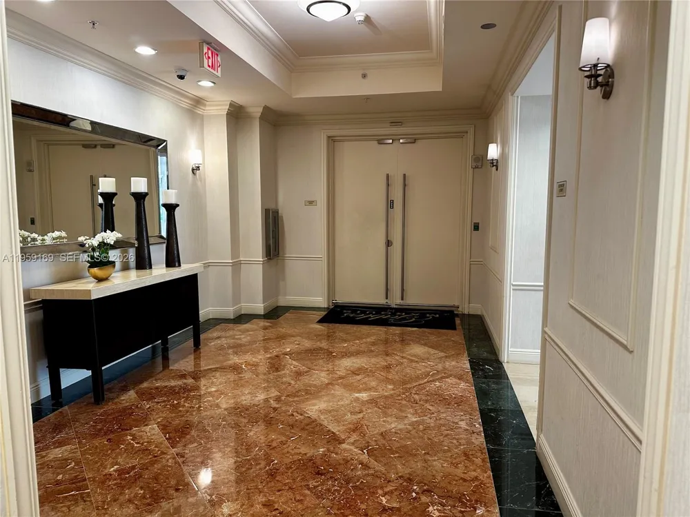 3232 SW 22nd Ter #1604 Miami, FL 33145