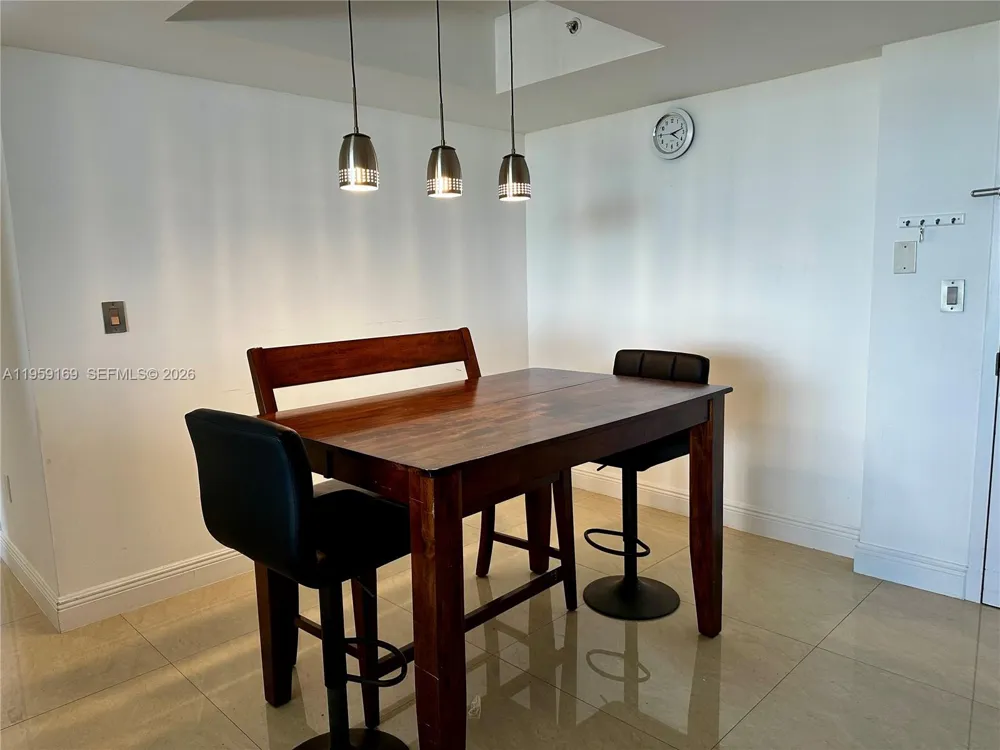 3232 SW 22nd Ter #1604 Miami, FL 33145