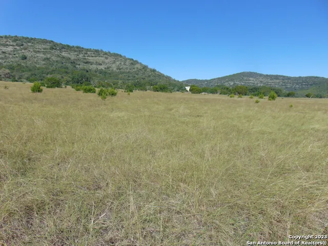 0 W Ranch Road 337 Leakey, TX 78873