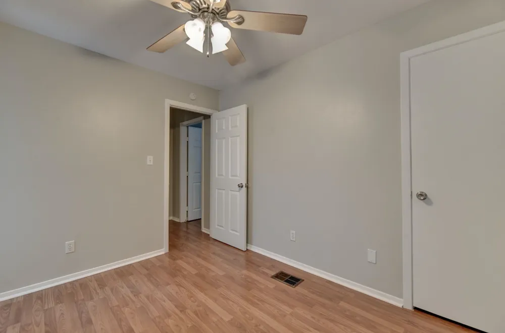 2712 Whitis Avenue #B Austin, TX 78705