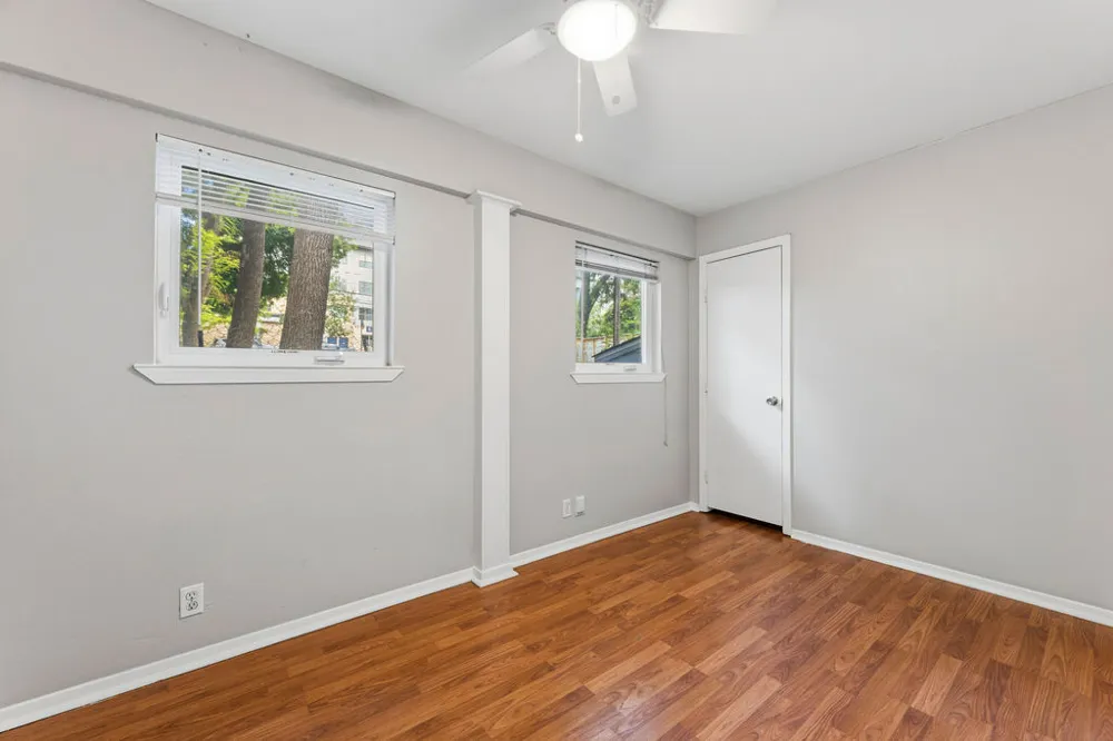 2712 Whitis Avenue #B Austin, TX 78705