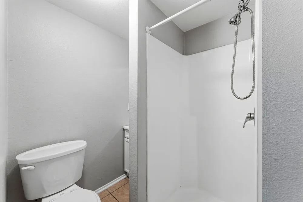 2712 Whitis Avenue #B Austin, TX 78705