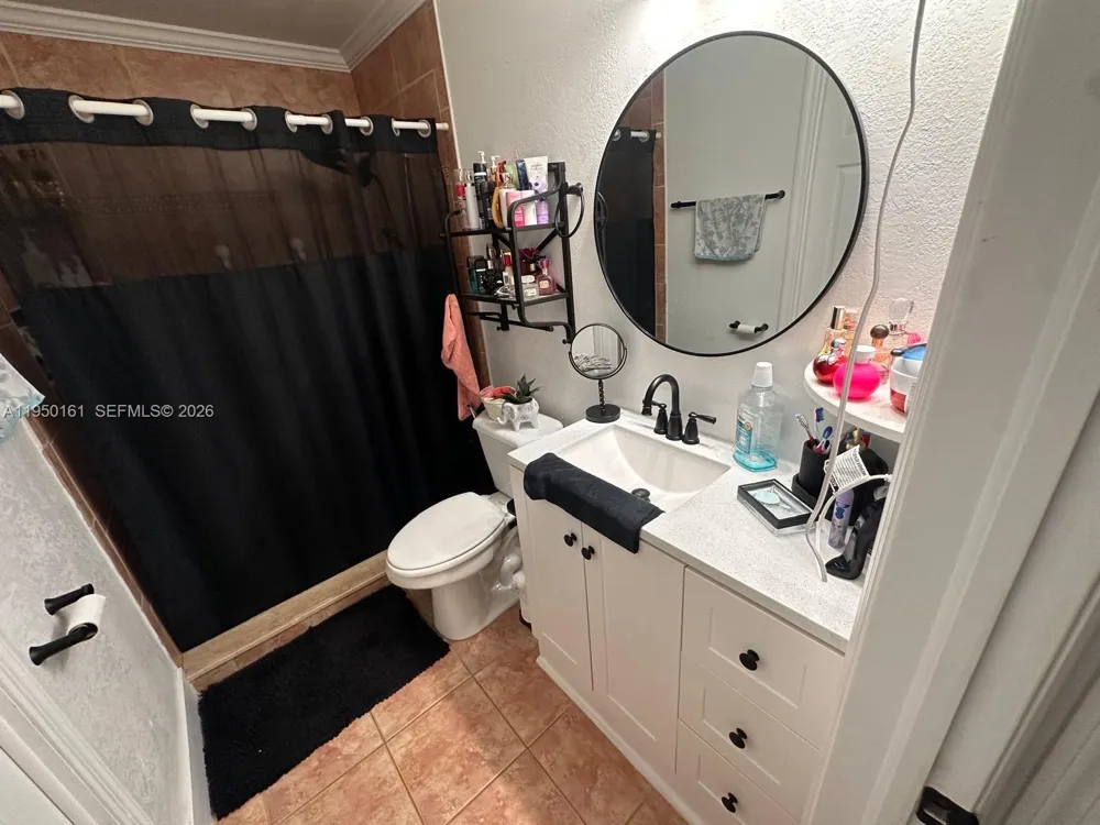 6370 ROYAL WOODS DR Fort Myers, FL 33908