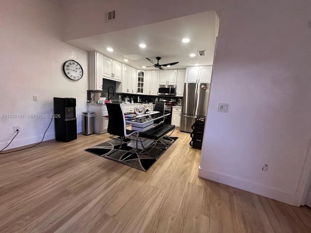 6370 ROYAL WOODS DR Fort Myers, FL 33908