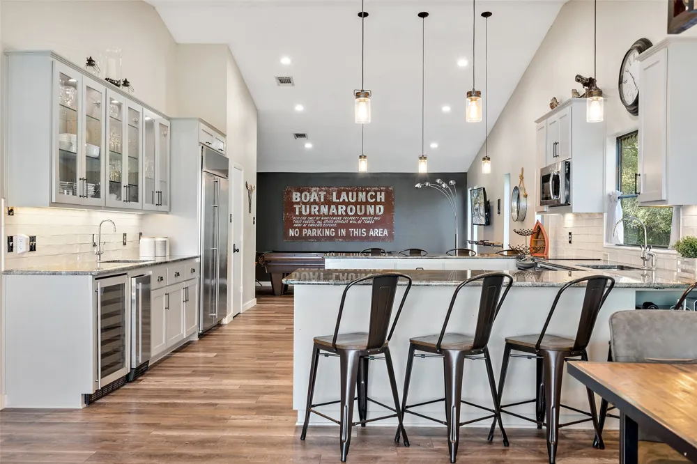 106 Center Cove II Loop Spicewood, TX 78669