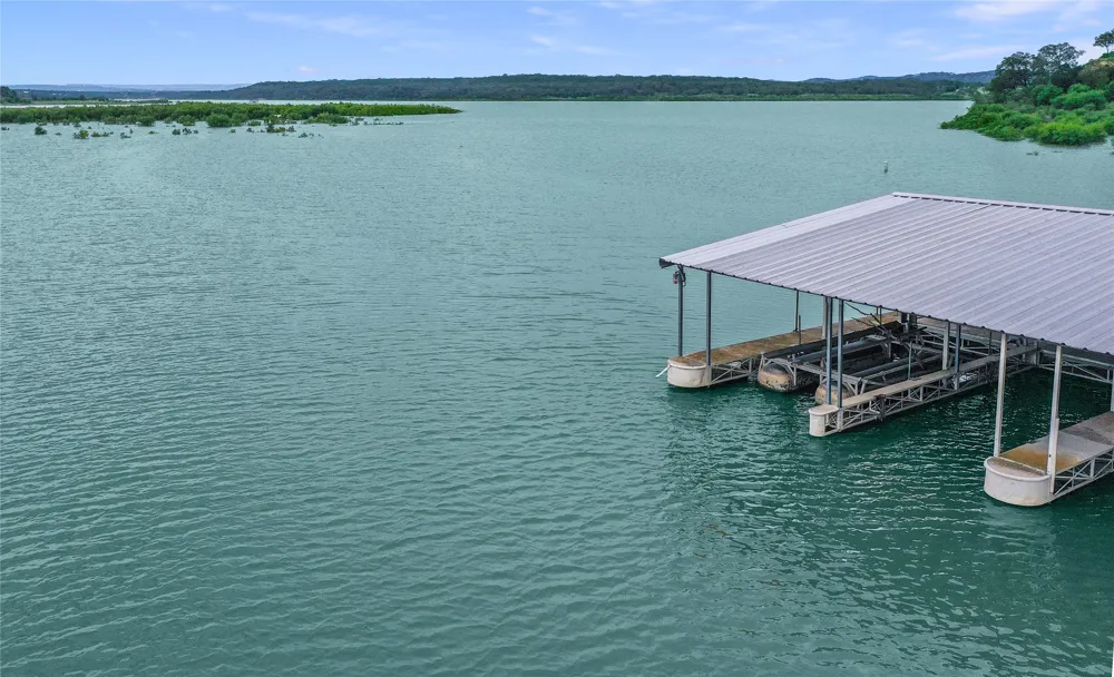 106 Center Cove II Loop Spicewood, TX 78669