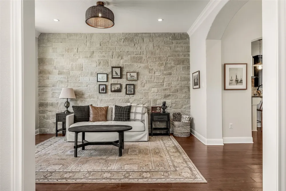 3801 Boone Drive Lago Vista, TX 78645