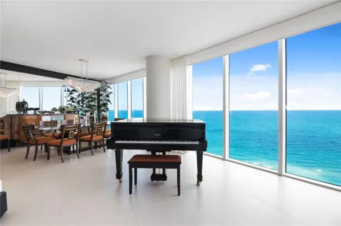 2711 S Ocean Dr #2205