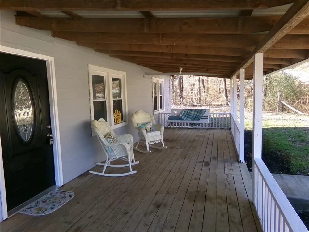 305 Daisy Street NW Resaca, GA 30735
