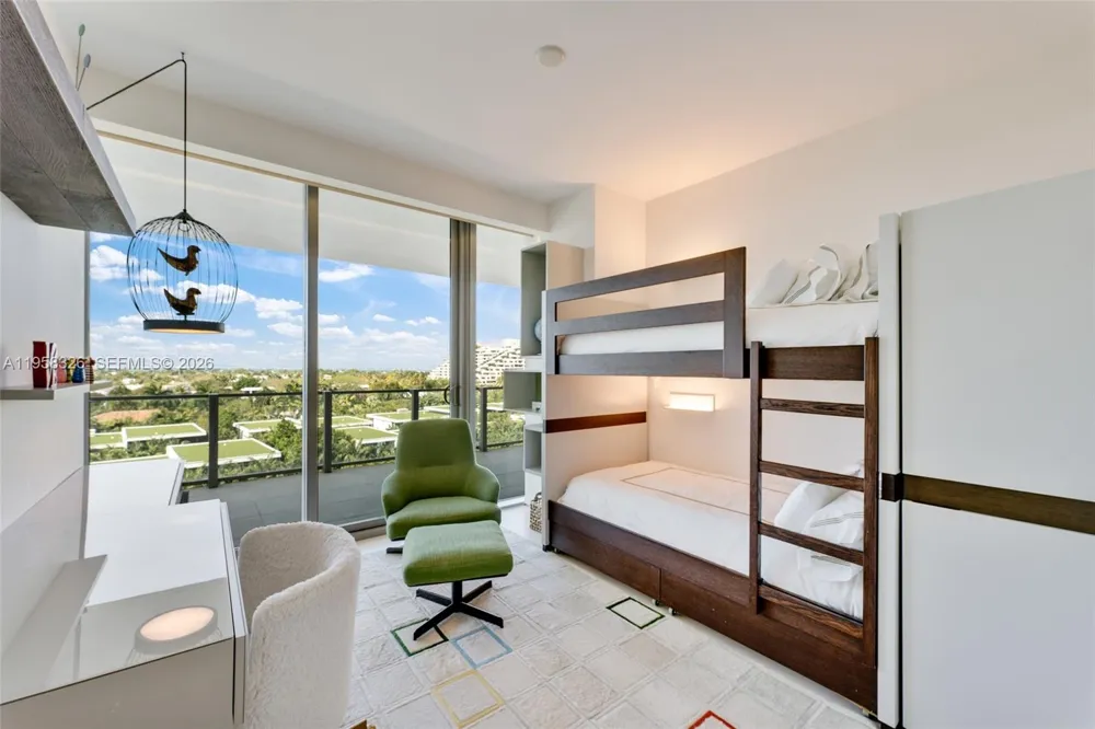350 Ocean Dr #701N Key Biscayne, FL 33149