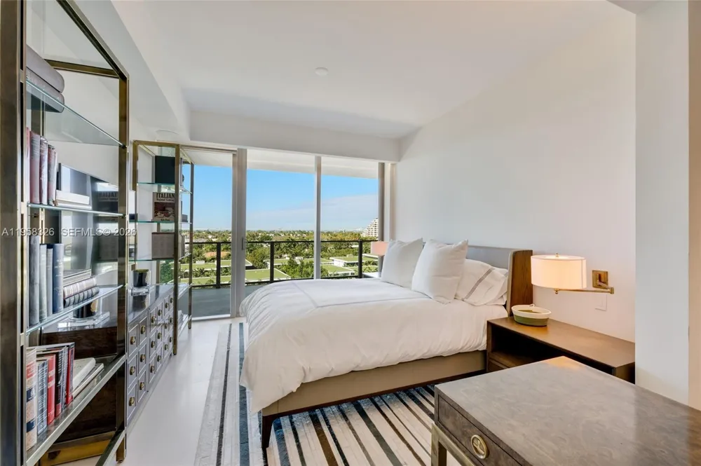 350 Ocean Dr #701N Key Biscayne, FL 33149