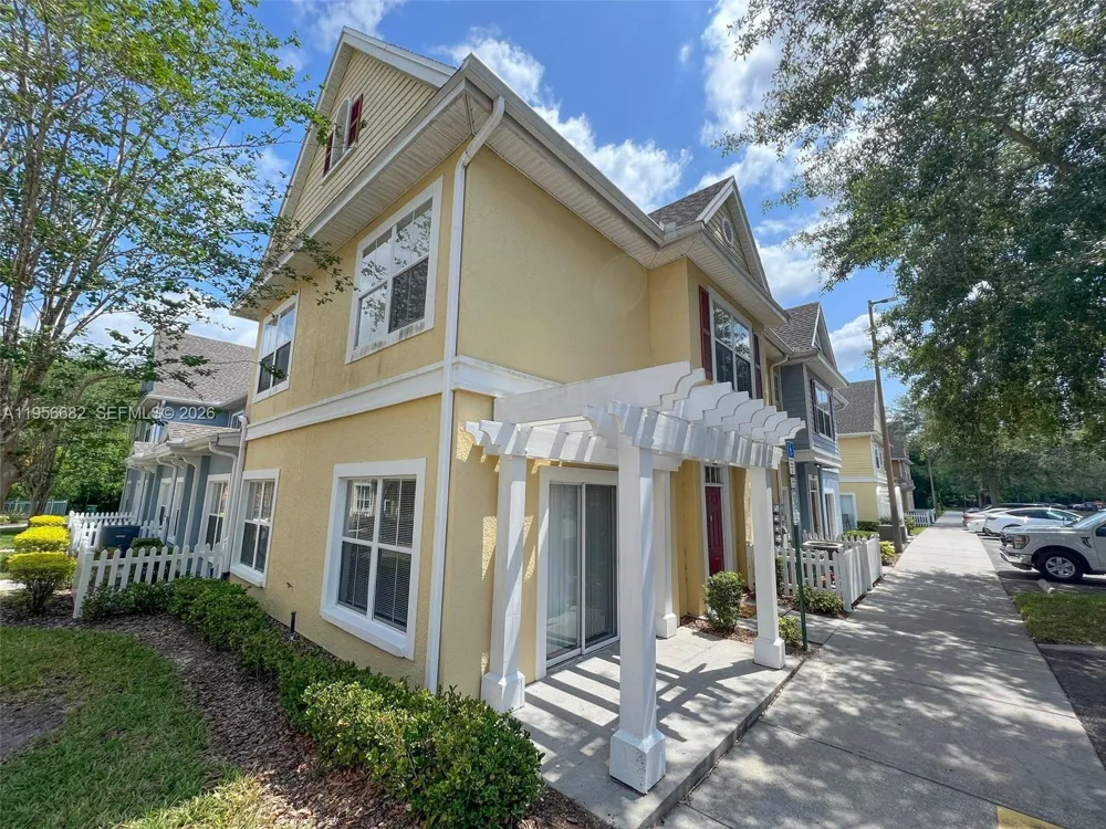 4003 SANTA MARIA DRIVE #101 Kissimmee, FL 34741