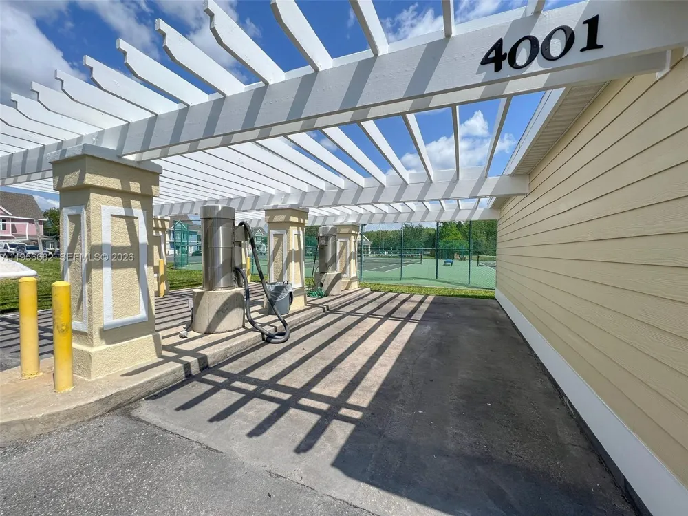 4003 SANTA MARIA DRIVE #101 Kissimmee, FL 34741