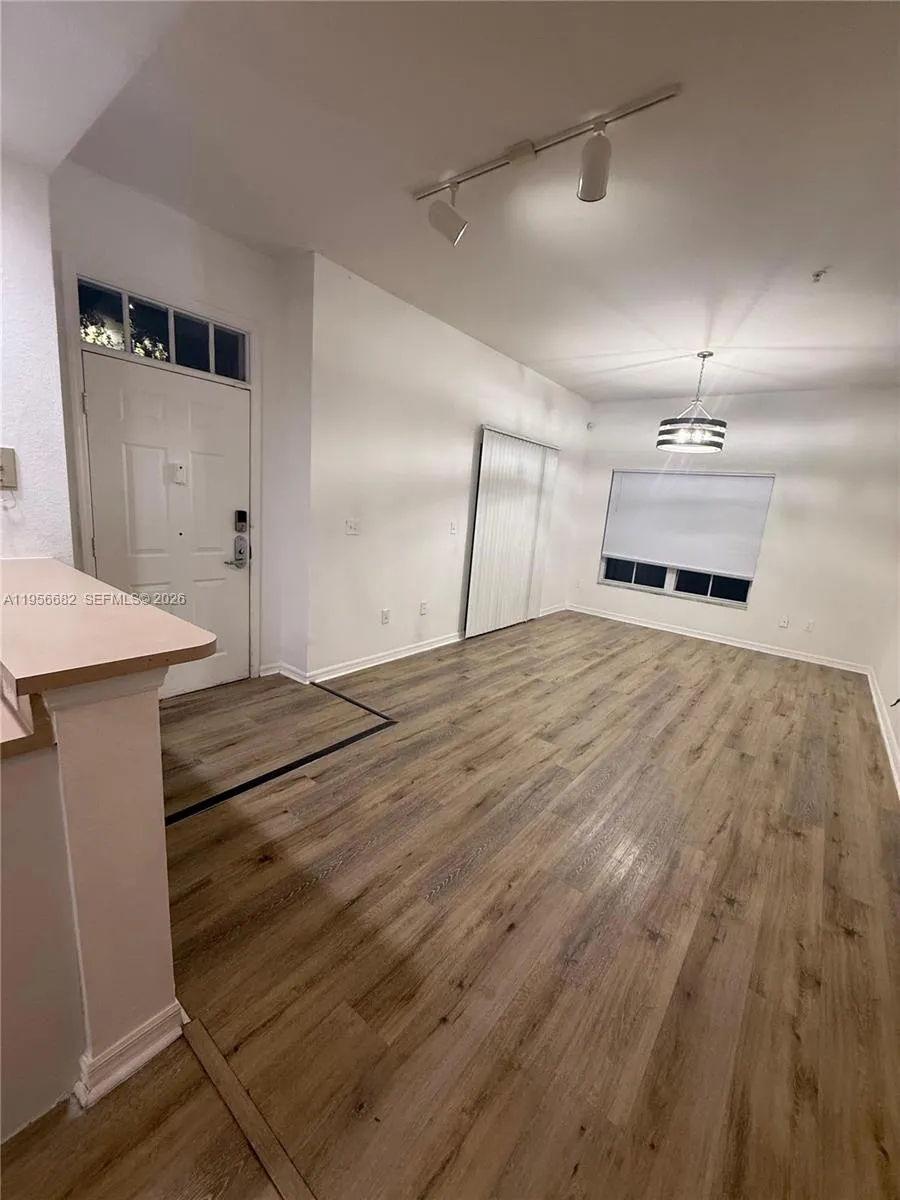 4003 SANTA MARIA DRIVE #101 Kissimmee, FL 34741